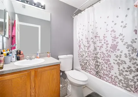 2205 Heathwood Circle Orlando FL 32828