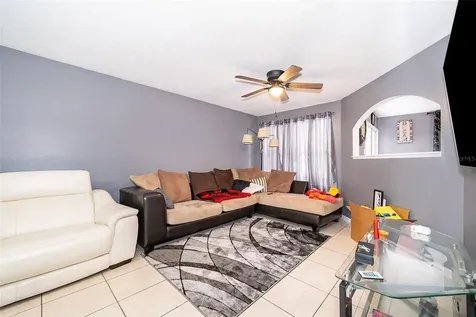 2205 Heathwood Circle Orlando FL 32828
