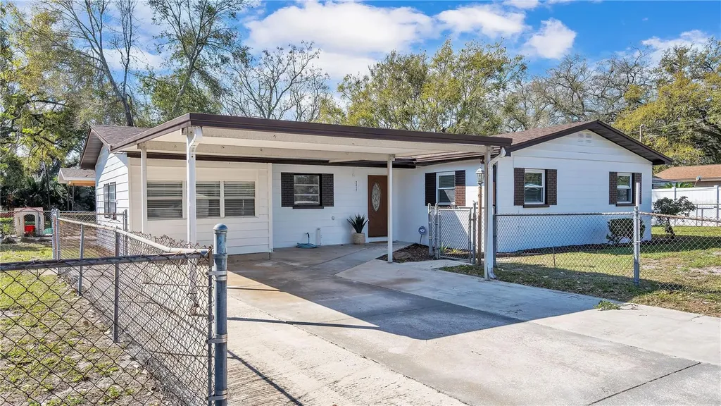2417 Kiwanis Avenue Lakeland FL 33801