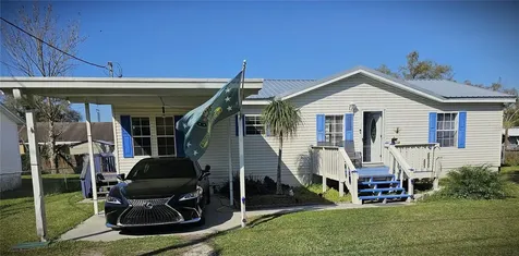 15301 16th Street Dade City FL 33523