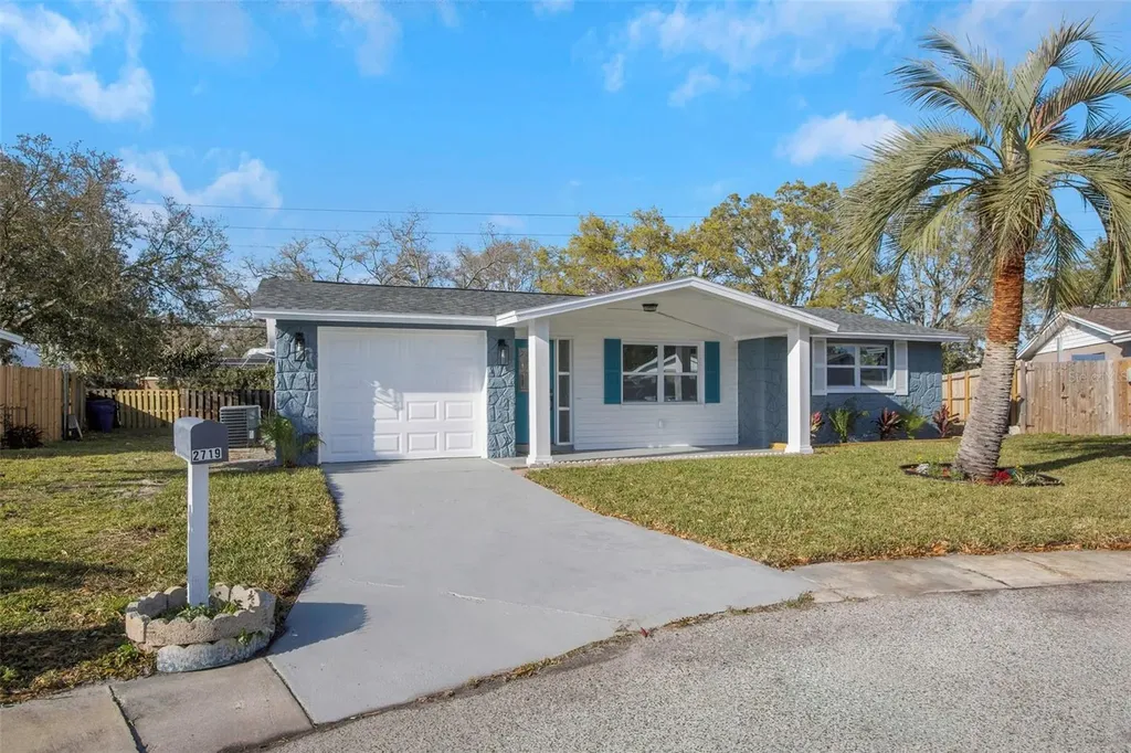 2719 Lotela Place Holiday FL 34691