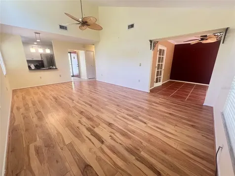 4975 Village Gardens Drive Sarasota FL 34234