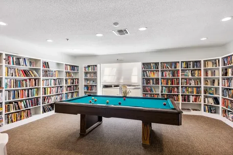 4975 Village Gardens Drive Sarasota FL 34234