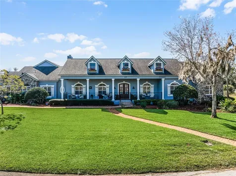 6137 Lake Charm Circle Oviedo FL 32765