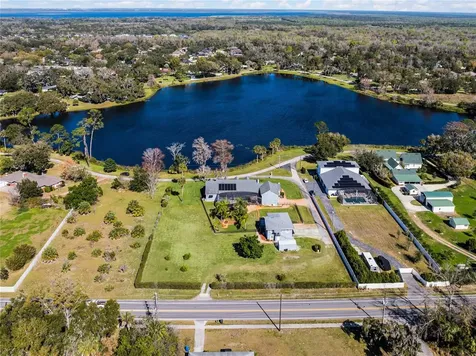 6137 Lake Charm Circle Oviedo FL 32765