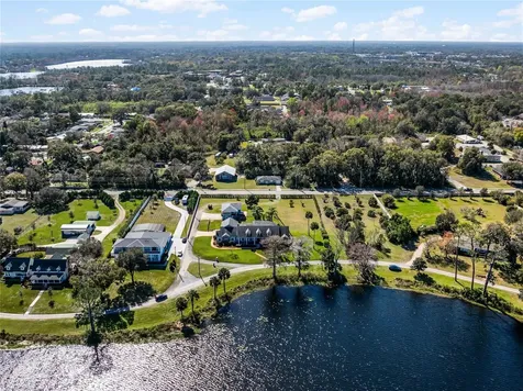 6137 Lake Charm Circle Oviedo FL 32765