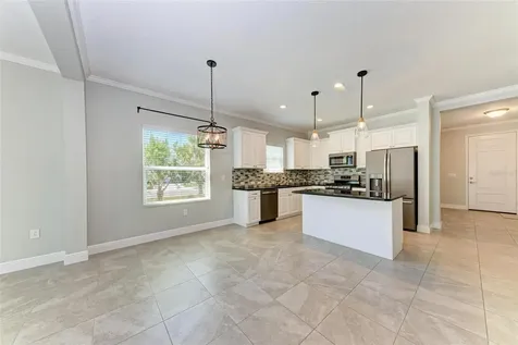 3906 Cottage Hill Avenue Parrish FL 34219
