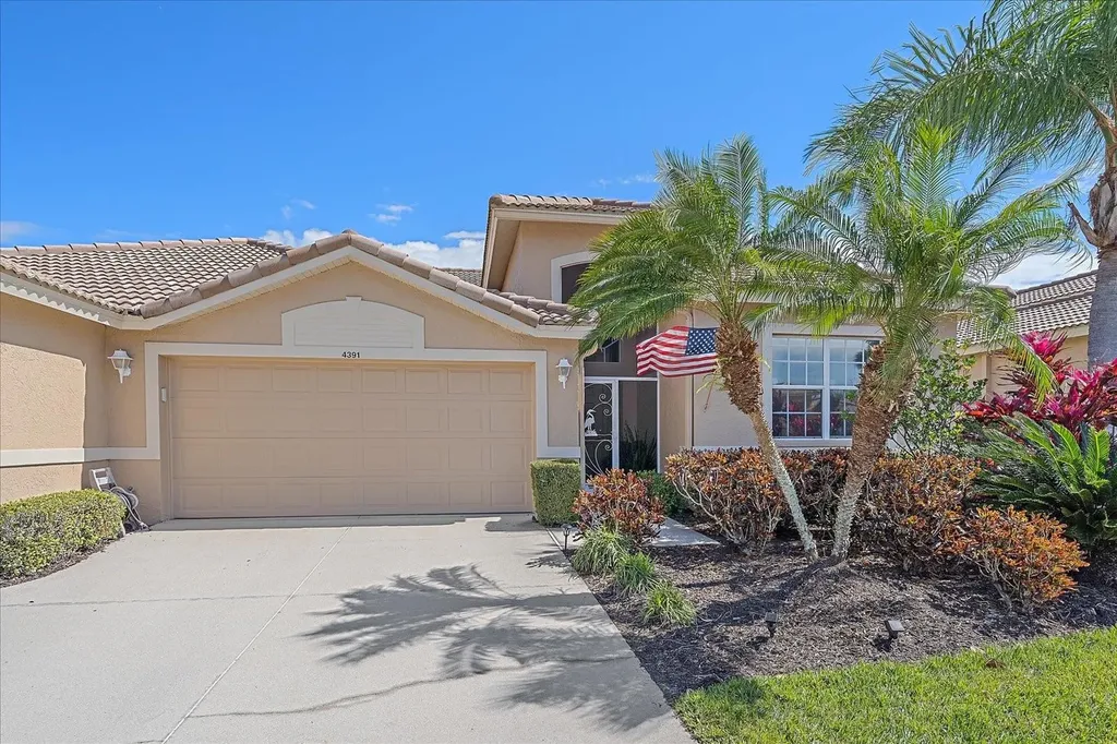 4391 Chase Oaks Drive Sarasota FL 34241