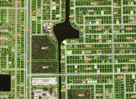 10233 Redondo Street Port Charlotte FL 33981