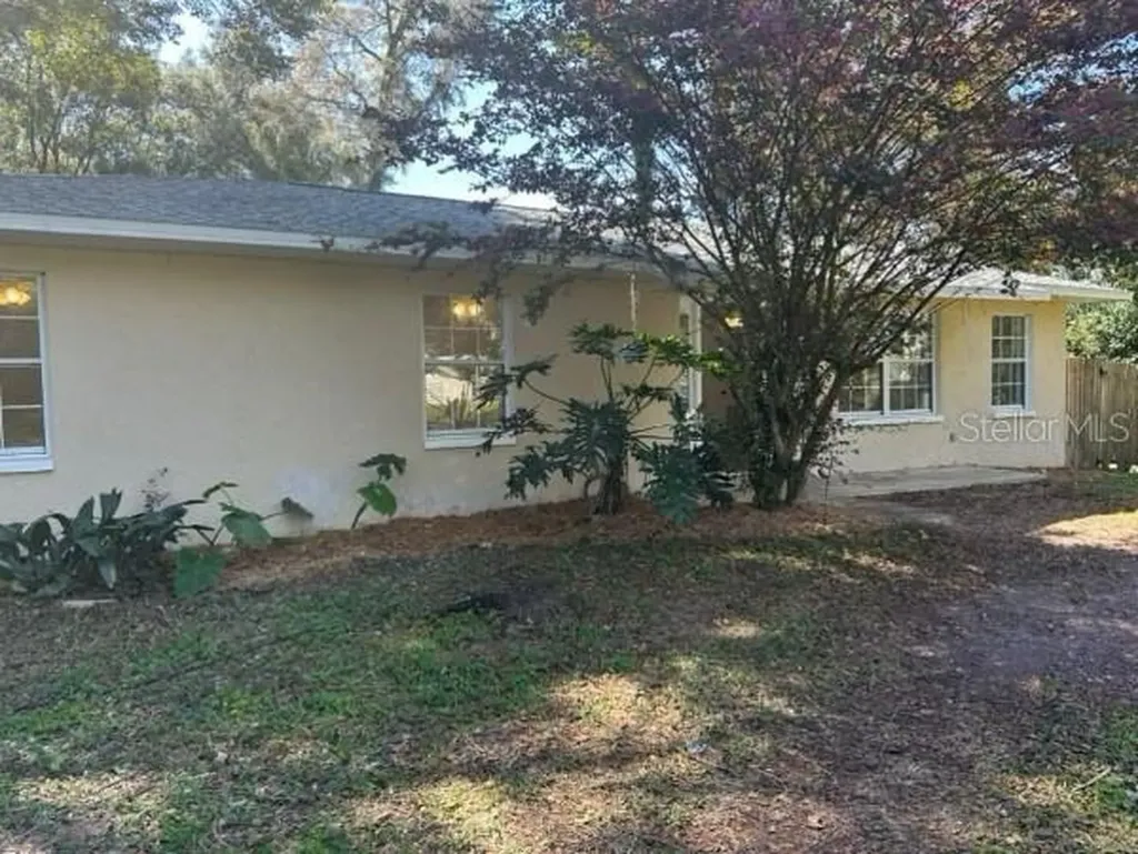 16919 SW 137th Avenue Archer FL 32618