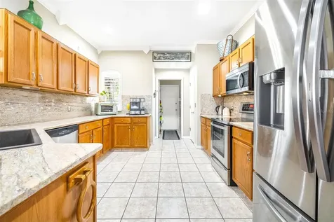 1606 Hidden Meadow Court Valrico FL 33594