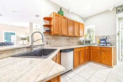 1606 Hidden Meadow Court Valrico FL 33594