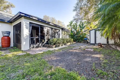 1606 Hidden Meadow Court Valrico FL 33594