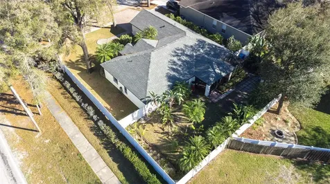 1606 Hidden Meadow Court Valrico FL 33594
