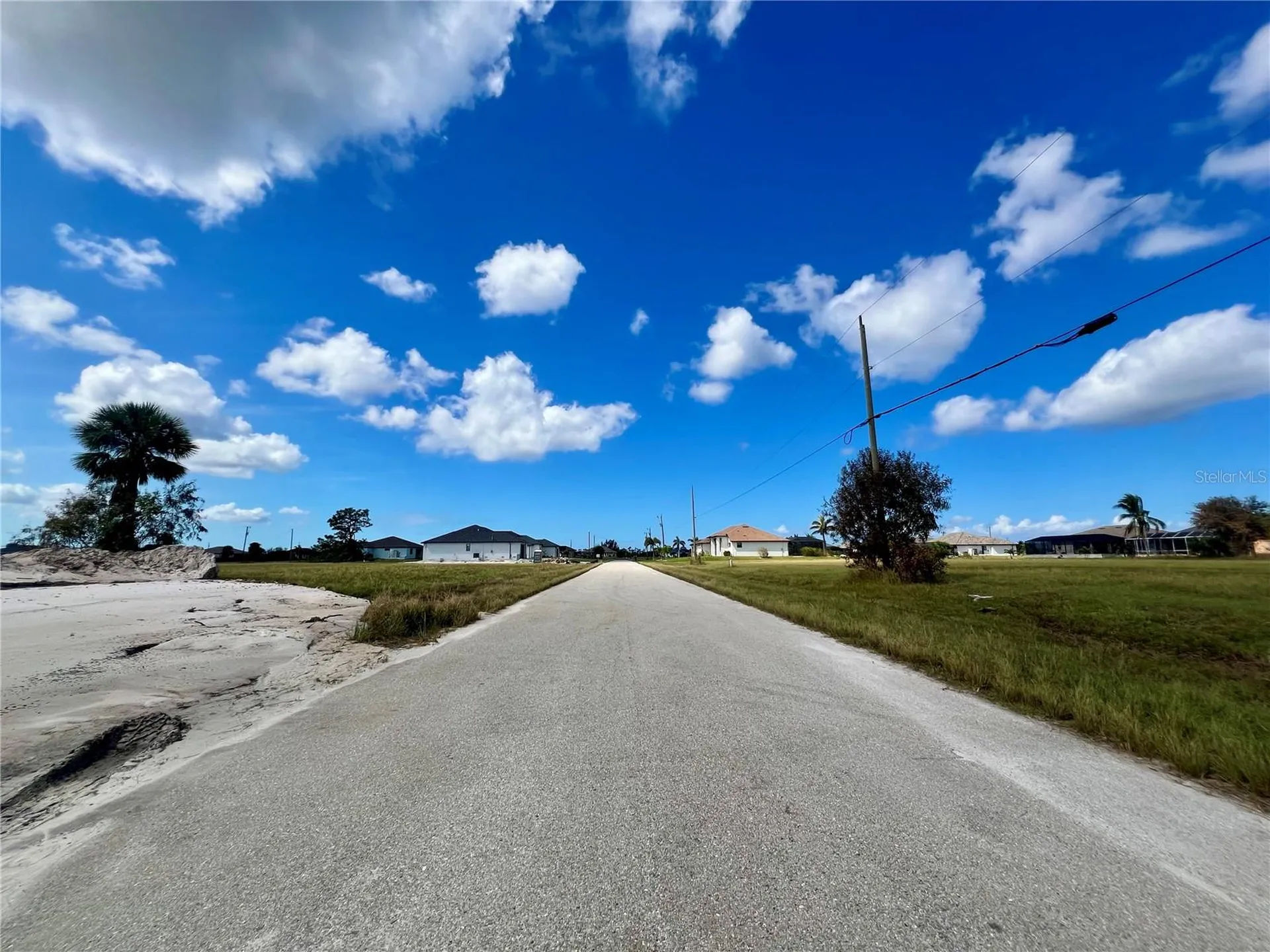 4103 NW 39th Street Cape Coral FL 33993