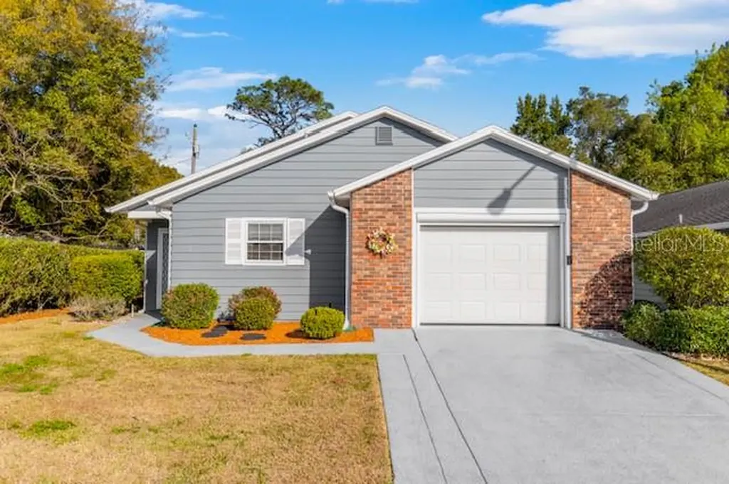 5928 Newberry Court Zephyrhills FL 33542