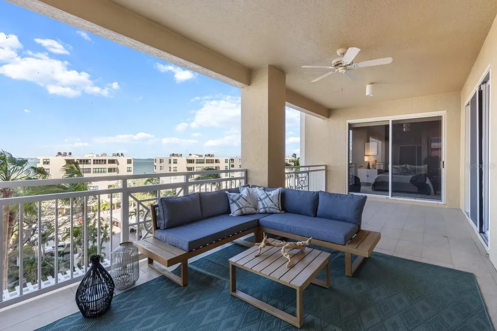 35 Watergate Drive Sarasota FL 34236