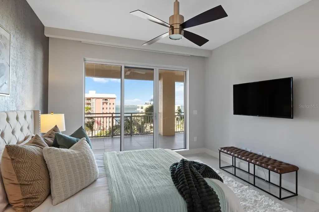 35 Watergate Drive Sarasota FL 34236
