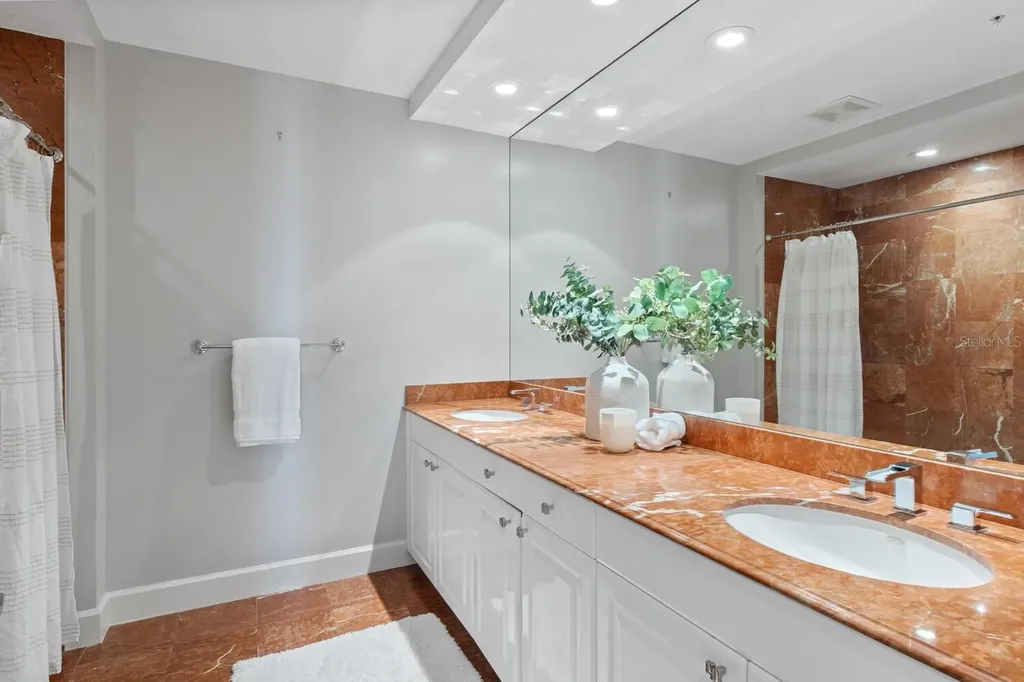 35 Watergate Drive Sarasota FL 34236