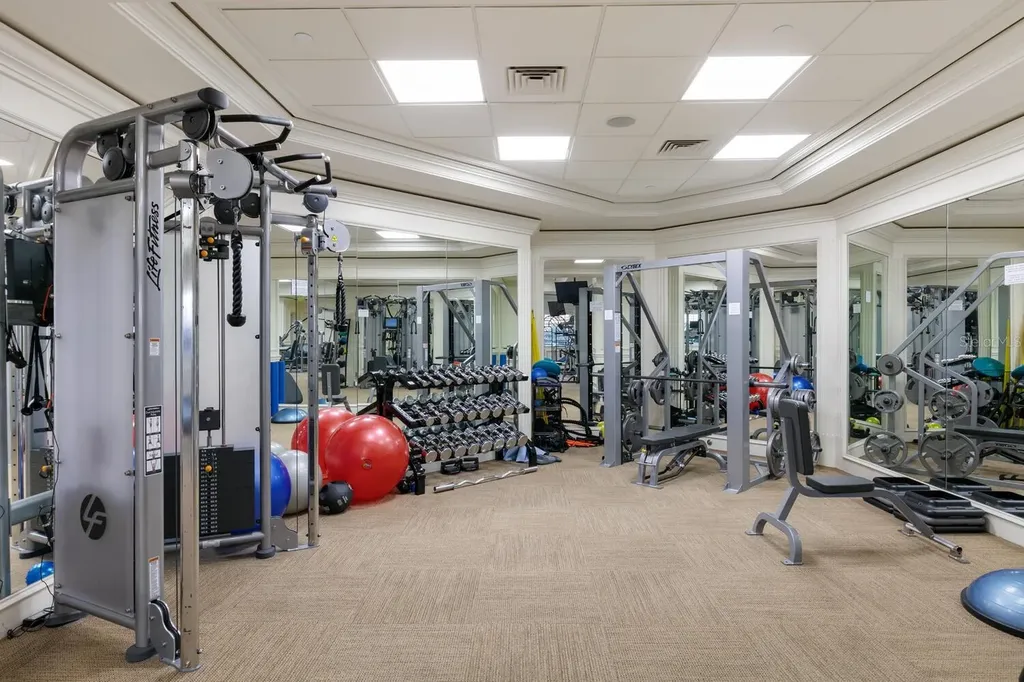 35 Watergate Drive Sarasota FL 34236