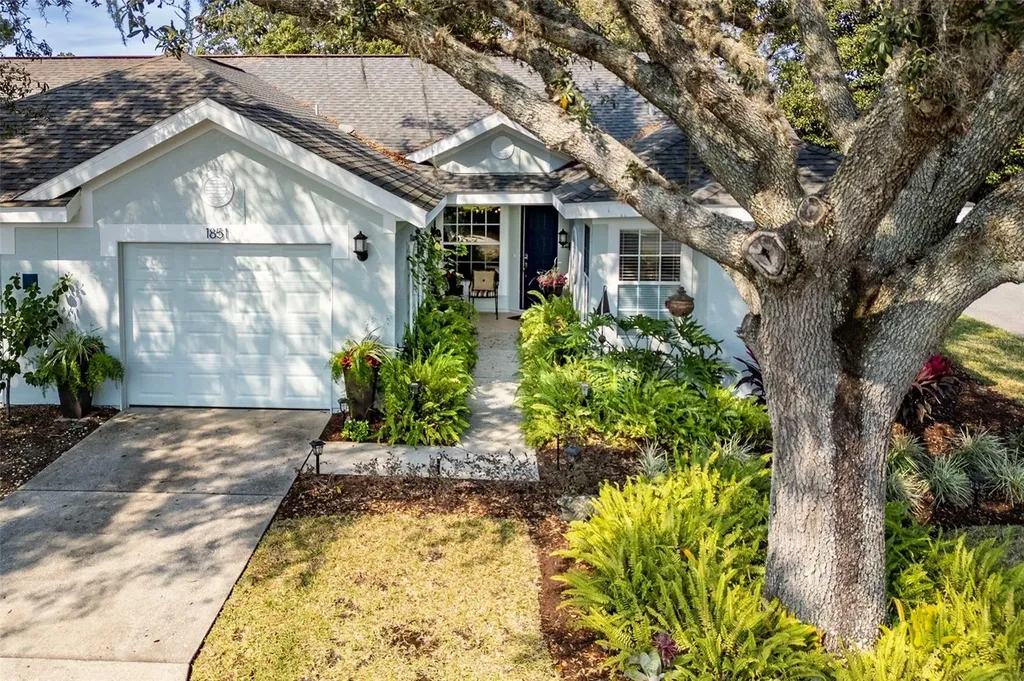 1851 Country Club Boulevard Mount Dora FL 32757