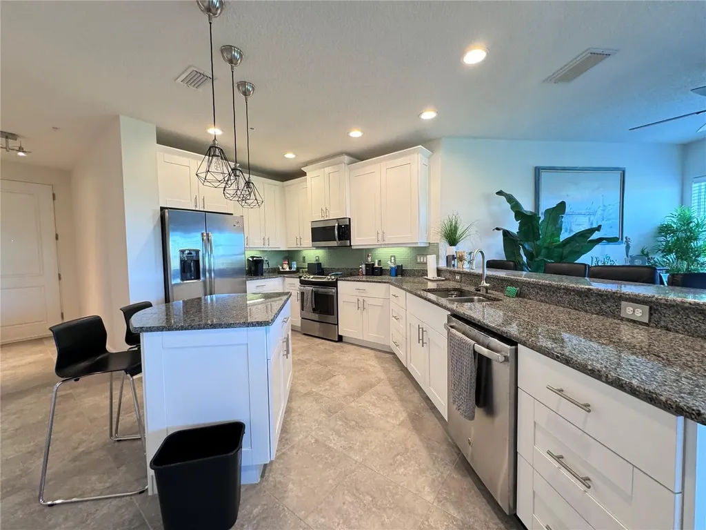 7710 34th Avenue W Bradenton FL 34209