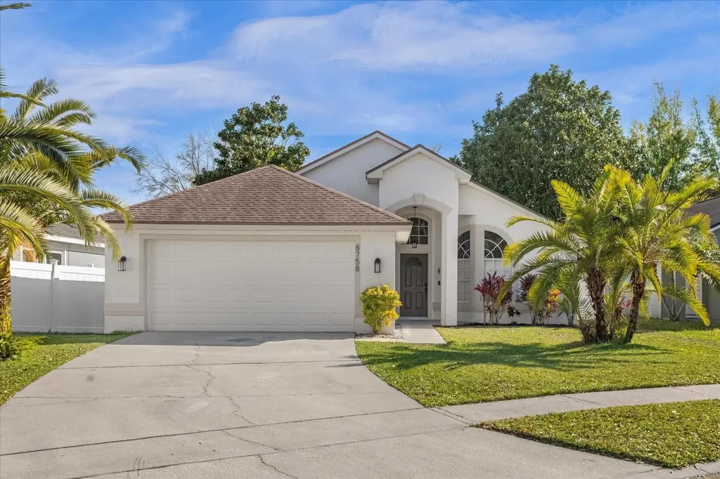8758 Fort Shea Avenue Orlando FL 32822