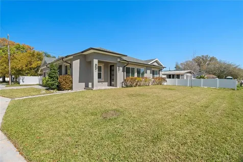 6097 82nd Avenue N Pinellas Park FL 33781
