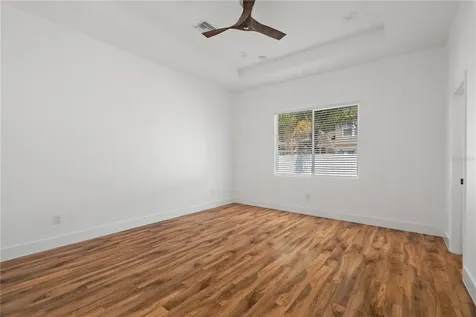 6097 82nd Avenue N Pinellas Park FL 33781