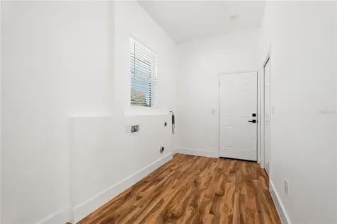 6097 82nd Avenue N Pinellas Park FL 33781