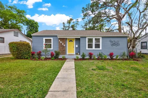 1520 24th Avenue S St Petersburg FL 33705