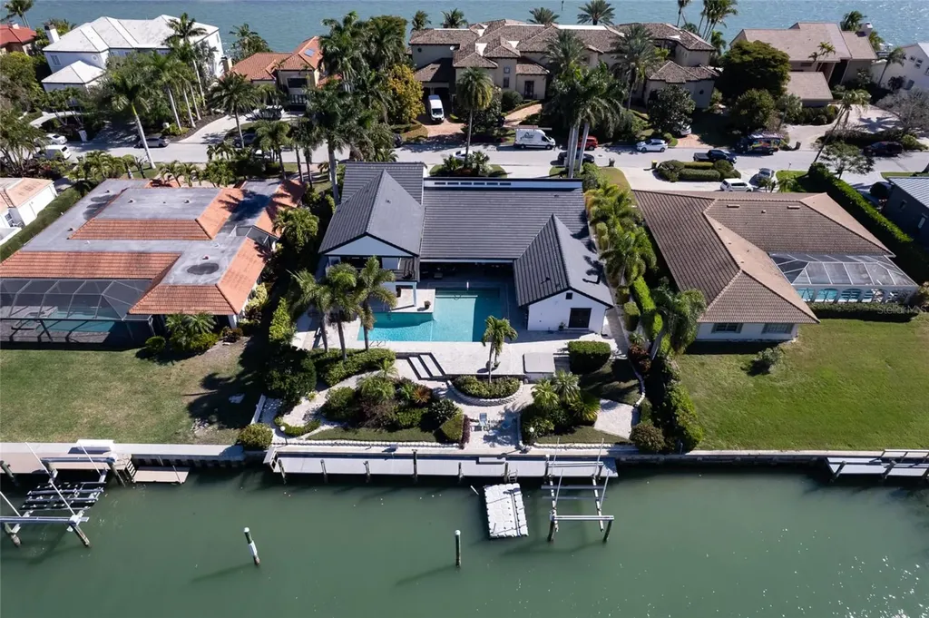 414 Meadow Lark Drive Sarasota FL 34236