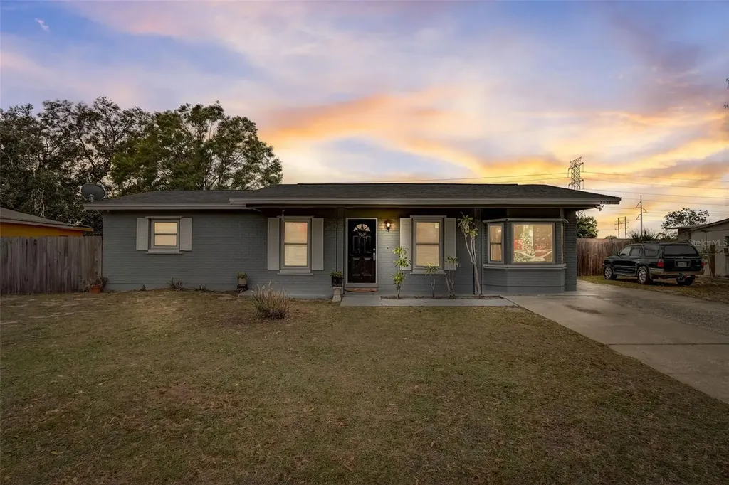 8534 Tidewater Trail Tampa FL 33619