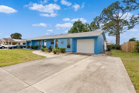 8625 San Pablo Avenue North Port FL 34287
