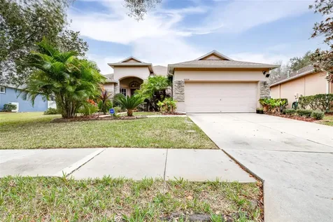 19226 Meadow Pine Drive Tampa FL 33647