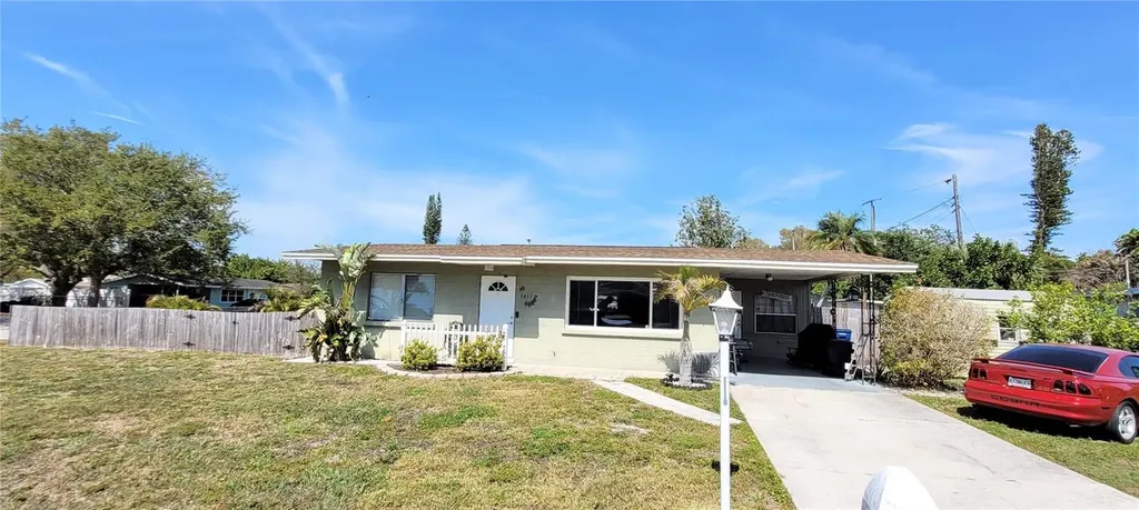 1611 58th Avenue Drive W Bradenton FL 34207