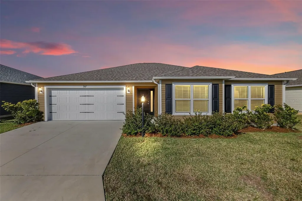 747 Barron Place The Villages FL 32163