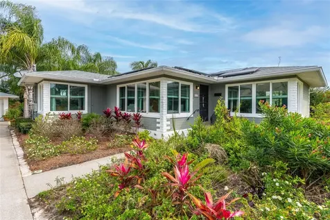 213 Boylston Avenue Daytona Beach FL 32118
