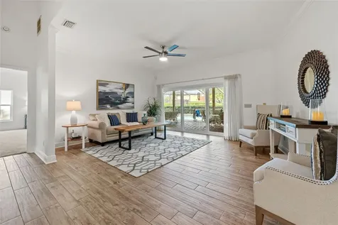 13617 Lytton Way Tampa FL 33624