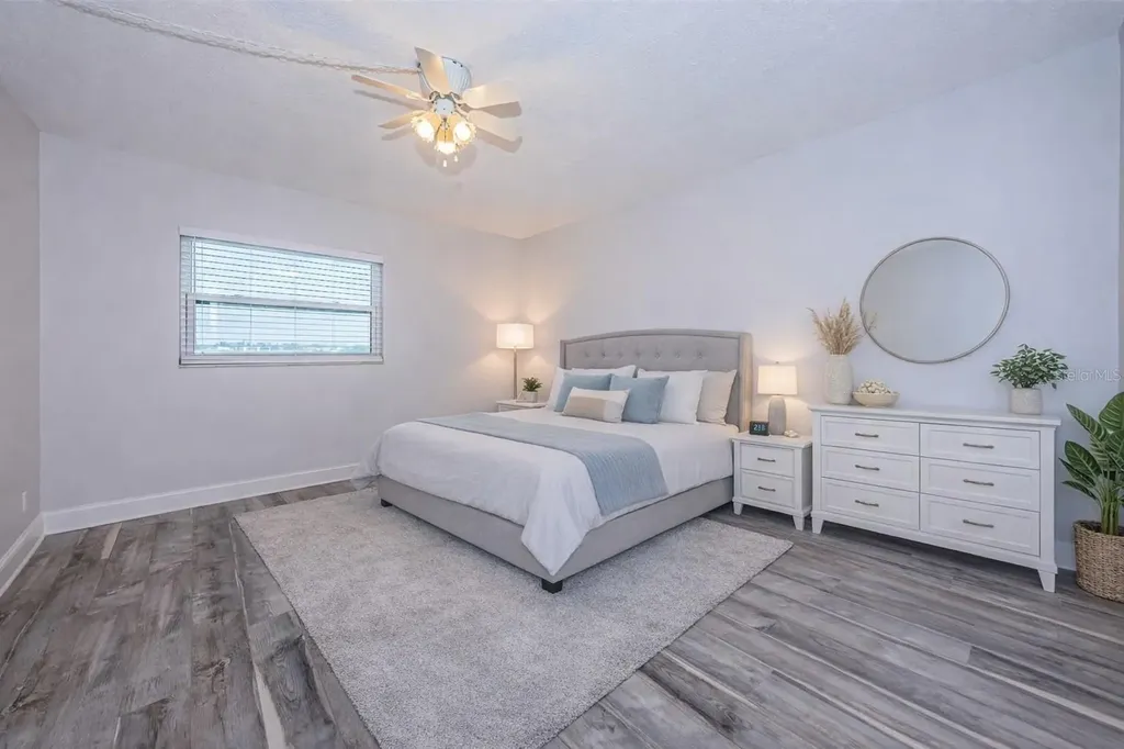 1868 Shore Drive S South Pasadena FL 33707