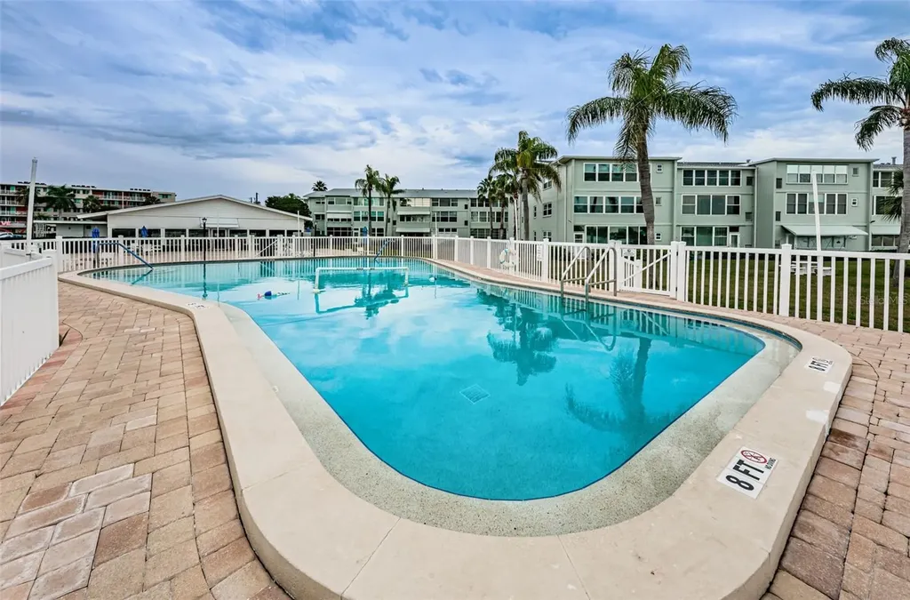 1868 Shore Drive S South Pasadena FL 33707