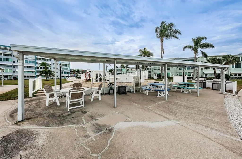 1868 Shore Drive S South Pasadena FL 33707