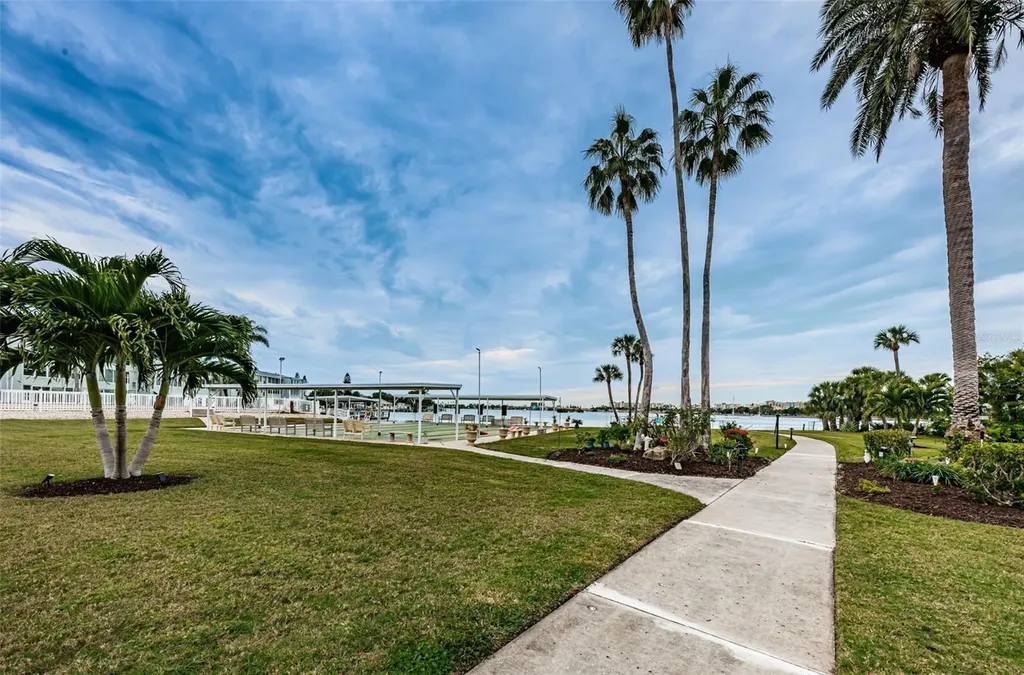 1868 Shore Drive S South Pasadena FL 33707