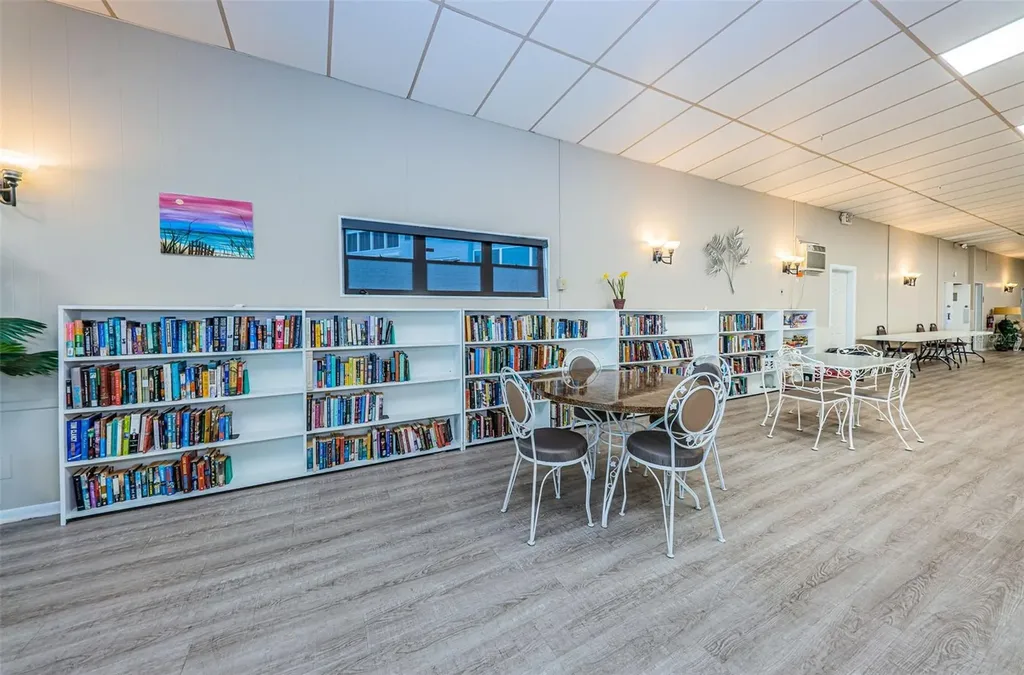 1868 Shore Drive S South Pasadena FL 33707