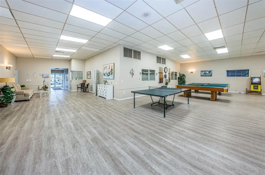 1868 Shore Drive S South Pasadena FL 33707