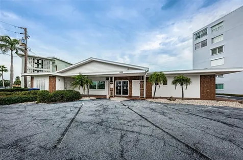 1868 Shore Drive S South Pasadena FL 33707