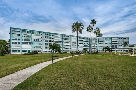 1868 Shore Drive S South Pasadena FL 33707