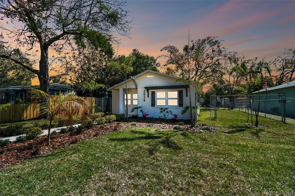 2826 15th Avenue S St Petersburg FL 33712