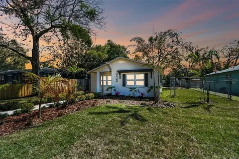 2826 15th Avenue S St Petersburg FL 33712
