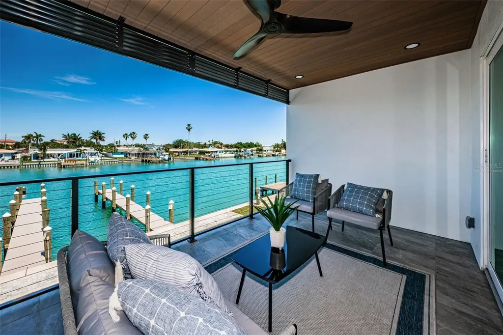 12305 3rd Street E Treasure Island FL 33706